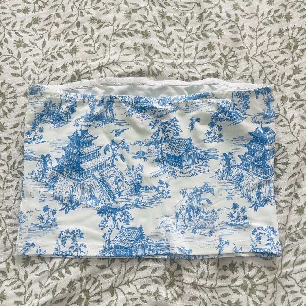 Edikted Blue and White Kids Top